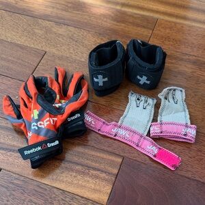 CrossFit gloves, wrist bands, grips